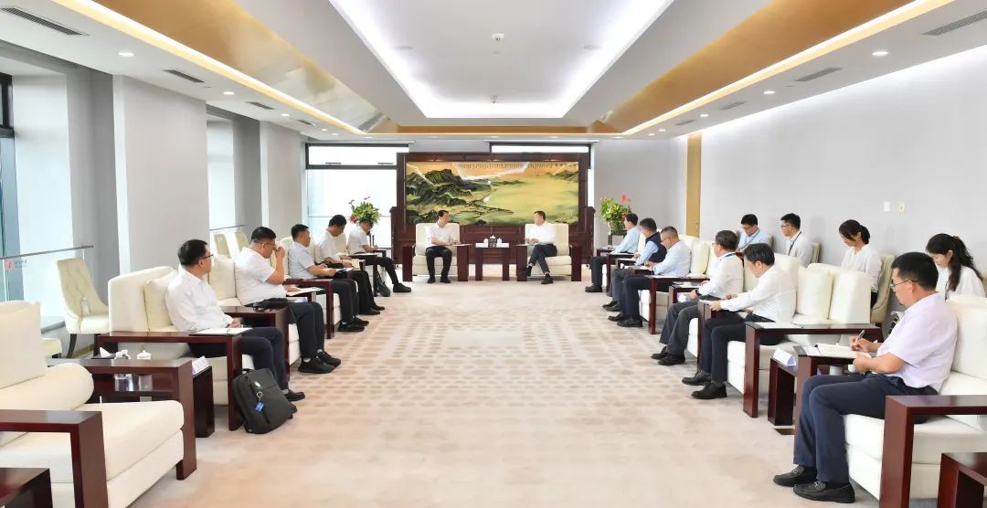 楊長利會(huì)見東北電力大學(xué)黨委書記張靜輝